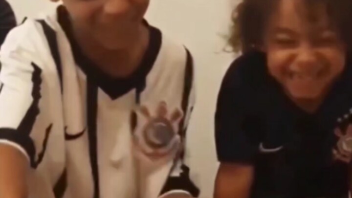 ความรักคือการแสดงออกอย่างไม่หวงห้าม