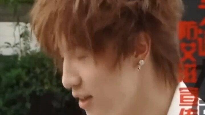 Khoảnh khắc “chết xã hội” của Lão Tiết thời kỳ đầu