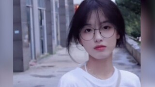 Ini adalah gadis paling polos yang pernah saya temui!