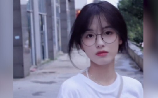 This is the purest girl I've ever seen!