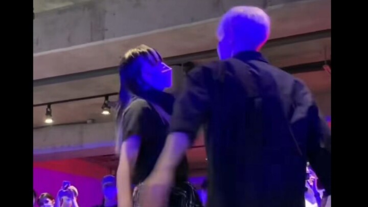 【Bada×Howl】Nobody has to know~结尾这个对视拉丝儿~