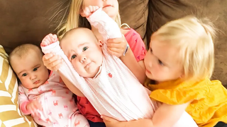 ลูกพี่ลูกน้องตลกดูแลกัน 5 นาทีล้มเหลว
