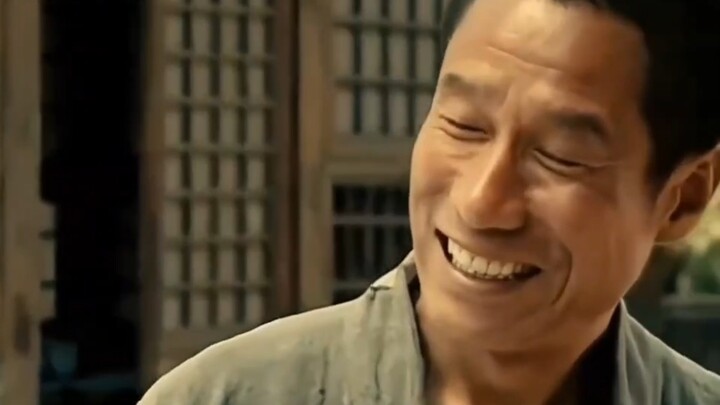 Ăn no chính là mong ước lớn nhất của Văn Tam; lần đầu tiên ăn cháo gan ngon đến mức cô ấy ăn liền bố
