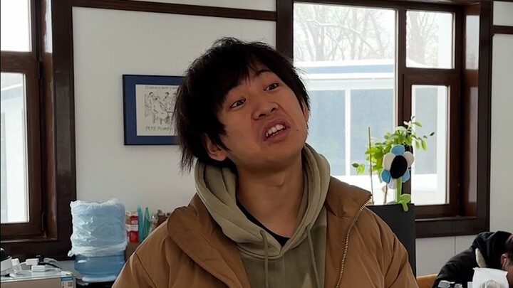 เมื่อคุณเป็นพนักงานระดับล่างสุดของบริษัท!