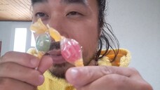 ASMR EATING SOUNDS - 2 LOLLIPOPS