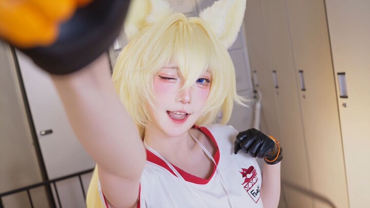 【Đỗ Đỗ】Ai mà có thể từ chối bộ đồng phục thể dục của cô nàng cáo nhỏ chứ?~