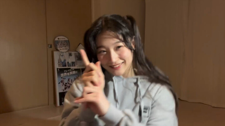 أجمل إلهة رقص شارع، مهاراتها الرقصية خارقة، ترقص بشكل مذهل! 👍👍👍