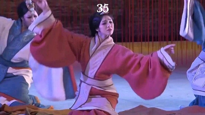 จ้าวจุนยังคงใช้ชีวิตโดดเดี่ยวและระมัดระวังในวัง