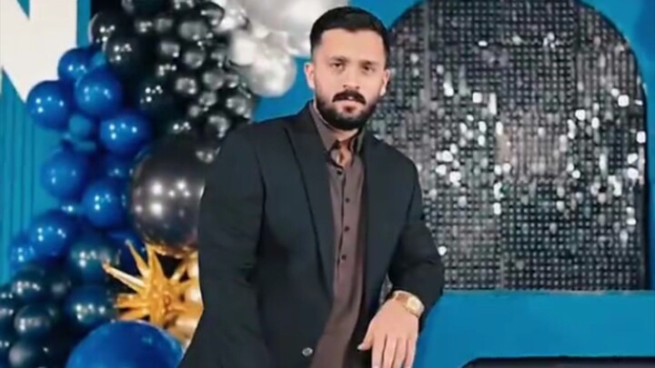 Rajab Butt Aura