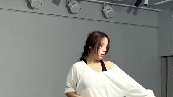 "Red Dust Inn" Mirror Slow Speed + Original Speed (Choreographer: Xiaoju)