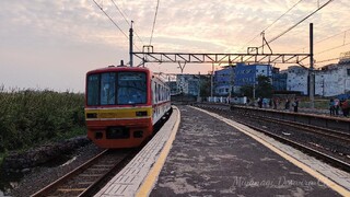 Tokyo Metro 05 arriving at Kampung Bandan Station