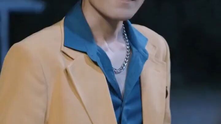 หัวใจของเศรษฐีถูกขโมยไป และเด็กน้อยก็พบมันด้วยกลอุ