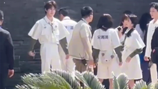 【张真源/白鹿/跑男】“白鹿对着张跳失恋阵线联盟!是不是看我们演唱会了!!”