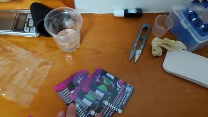 【 Be careful! 】 Review of Decade actor prop cards