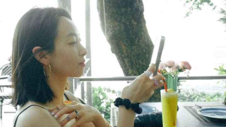 OMG, Song Qian dropped a bomb on Weibo and Instagram to celebrate f(x)’s 14th anniversary!!! Luna ev