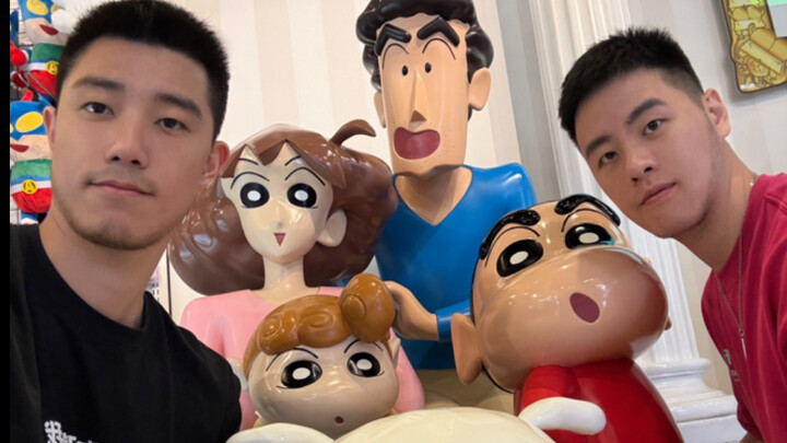 Cuối cùng cũng đến Kasukabe rồi! Một ngày sống cùng Shin-chan