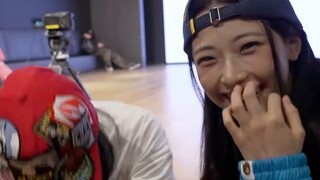 BABYMONSTER - PHÍA SAU BUỔI TẬP NHẢY 'HOT SAUCE'