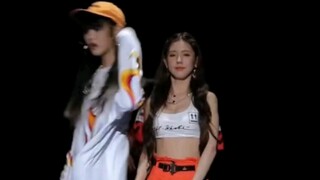 ((G)I-DLE) - رقصة التتابع Uh-Oh