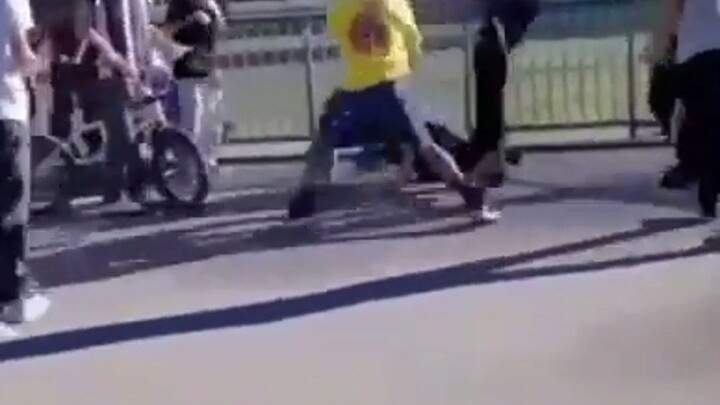 A bully who was tormenting kids in the park got taught a lesson by a passing skateboarding crew.