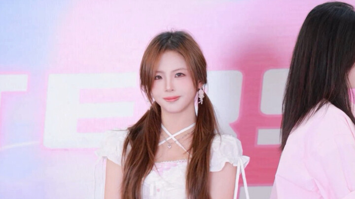 【ระบำคู่ Gee】จดหมายรักที่เธอส่งมา ฉันก็โบยบินไปซะเฉยๆ