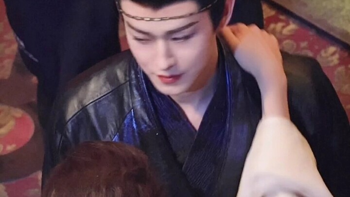 ความหวงแหนของหลินจื่อเย่ ใครแตะพี่ชายเขาสักนิด เขาก็ต้องลูบไล้ทั่วตัวไปหมด