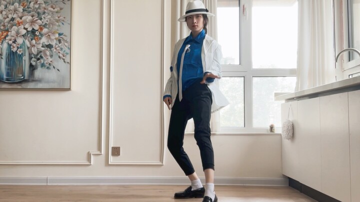 Post-05 female Michael Jackson fan dances to Smooth Criminal