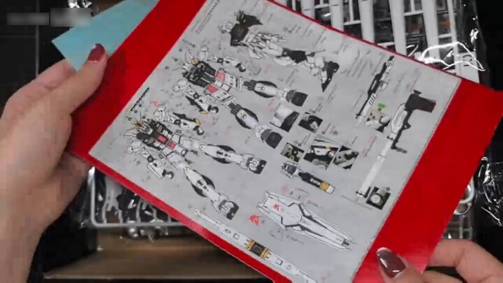 [Gundam Unboxing] My Gundam has arrived ~ Beautiful and happy