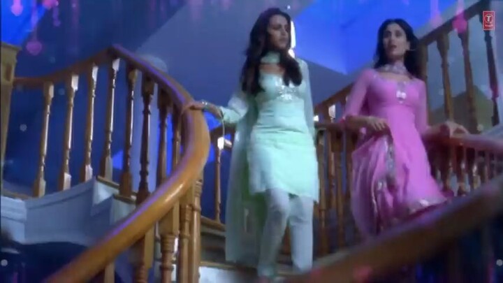 mausam hai bada katil full song