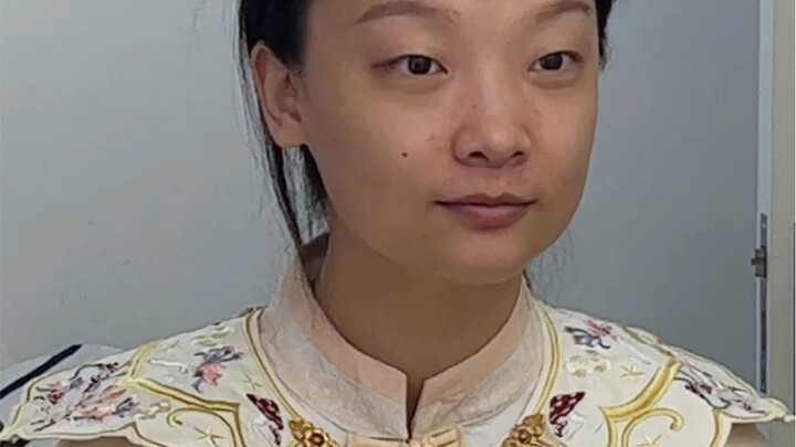 From an everyday girl to a stunning, awe-inspiring look—this face is in a league of its own!