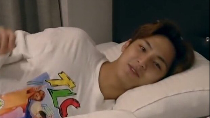 [Kim Min-kyu] What evil could a big puppy possibly have? He just loves cuddles and being all cute an