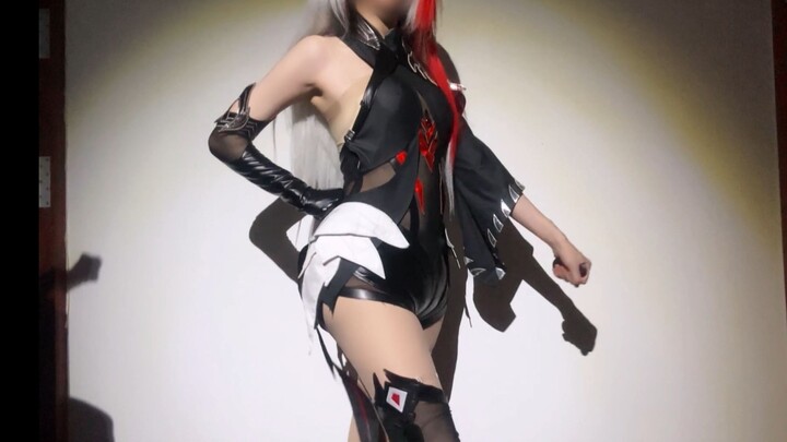 Senior Ying is walking.