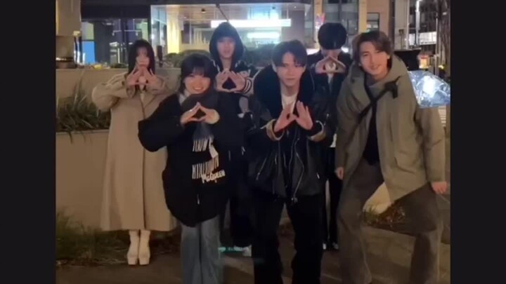 Nút thoát của video này ở đâu vậy!