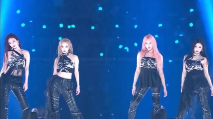 aespa members solo + Supernova + Whiplash MAMA Awards Ceremony Stage