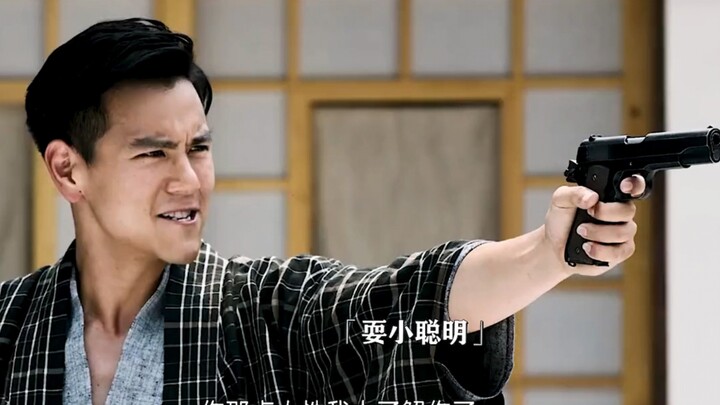 “Tidak heran kalau mereka diajari oleh satu guru yang sama, jurusnya benar-benar tak terbendung!”