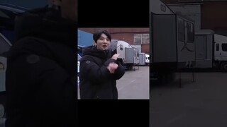 He was about to throw hands at him😆then realises that he's on camera🙅🏻‍♂️No, I'm gentle  #joshua#svt