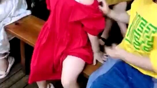 Cậu bé này lớn lên nhất định sẽ là một người đàn ông tốt, bạn có đồng ý không?