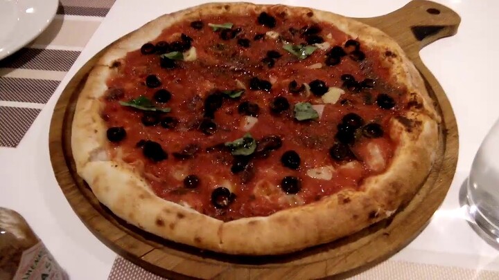 ALONA BEACH PIZZA REVIEW A TAVOLA RESTAURANT & PIZZA ~ A PERFECT PIE EVERY TIME PH 0905 549 1619