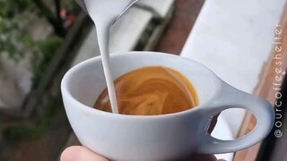 Hari Musim Panas yang Hujan! ☕