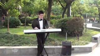 街头艺人演奏 久石让经典钢琴曲 菊次郎的夏天 以前的记录