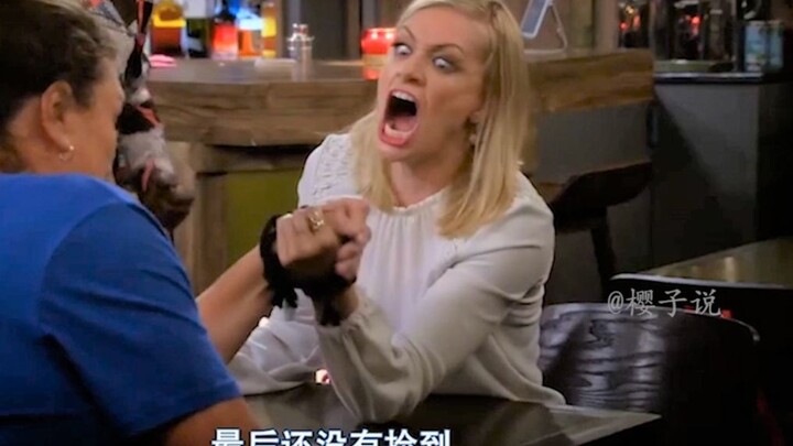 [2 Broke Girls] This arm-wrestling scene was the funniest thing all day—everyone was cracking up so 