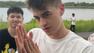 «ماذا تحب أمك أن تشرب؟»