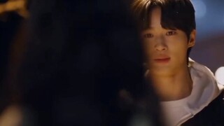 Sun Jae saved So Sol again! Oh my god! The car that drove away was the murderer's car! So scary!