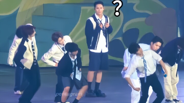 【Kim Min Kyu】Jangan sampai ketahuan sama teman satu tim, kalau enggak bakal diimitasi sampe umur 70 