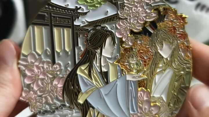 انتظرت عشرة آلاف عام، وأخيرًا تلقيت الشارة الدوّارة!