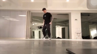 【بارك جاي بوم جاي بارك】 المدير التنفيذي الذي يرقص وسيم جداً!!