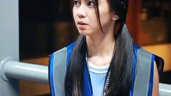 (episode 11) ABANGAN.             "YURI" parang de nasasaktan