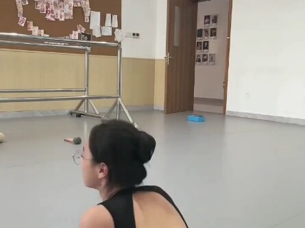 Clips of dance students getting scolded for making mistakes