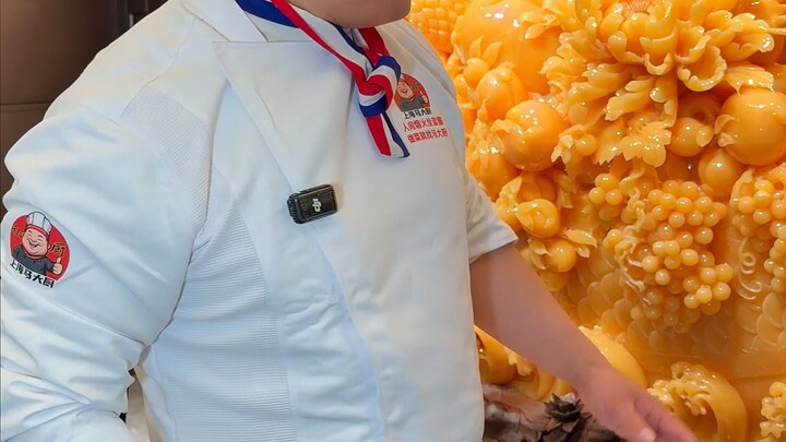 A Business Banquet Held at Suzhou’s Top Luxury Mansion