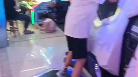 【Wu Li Fang】Pemuda Semangat Pasang-Bongkar Mesin Langsung Berdiri Tegak