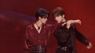 正经版男男Trouble Maker